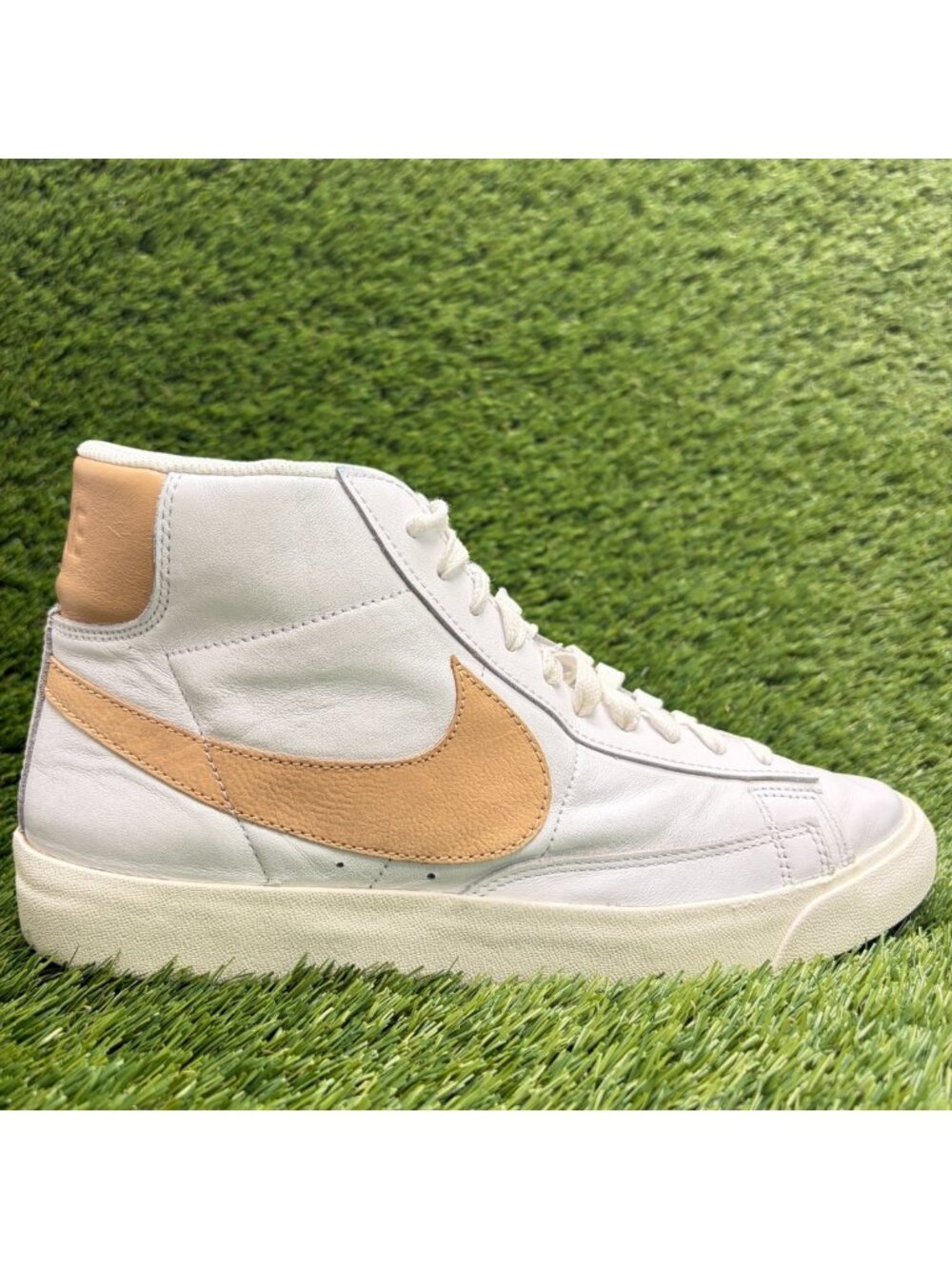 Nike Blazer Mid Premium Mens Size 8 White Vachetta Tan Athletic Shoes Sneakers